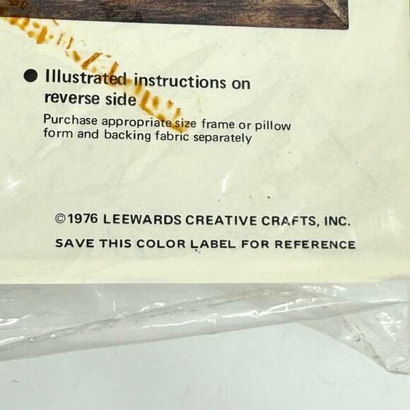 Leewards 1976 2 Packages Sealed Crewel Kits Colorful Pheasants Mailbox Country - Picture 2 of 13